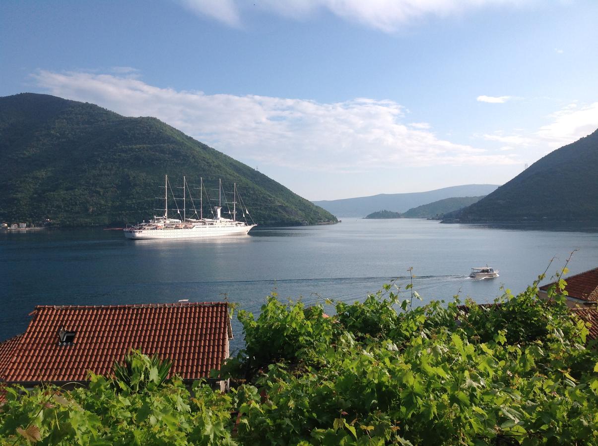 Be Happy In Perast Exterior foto